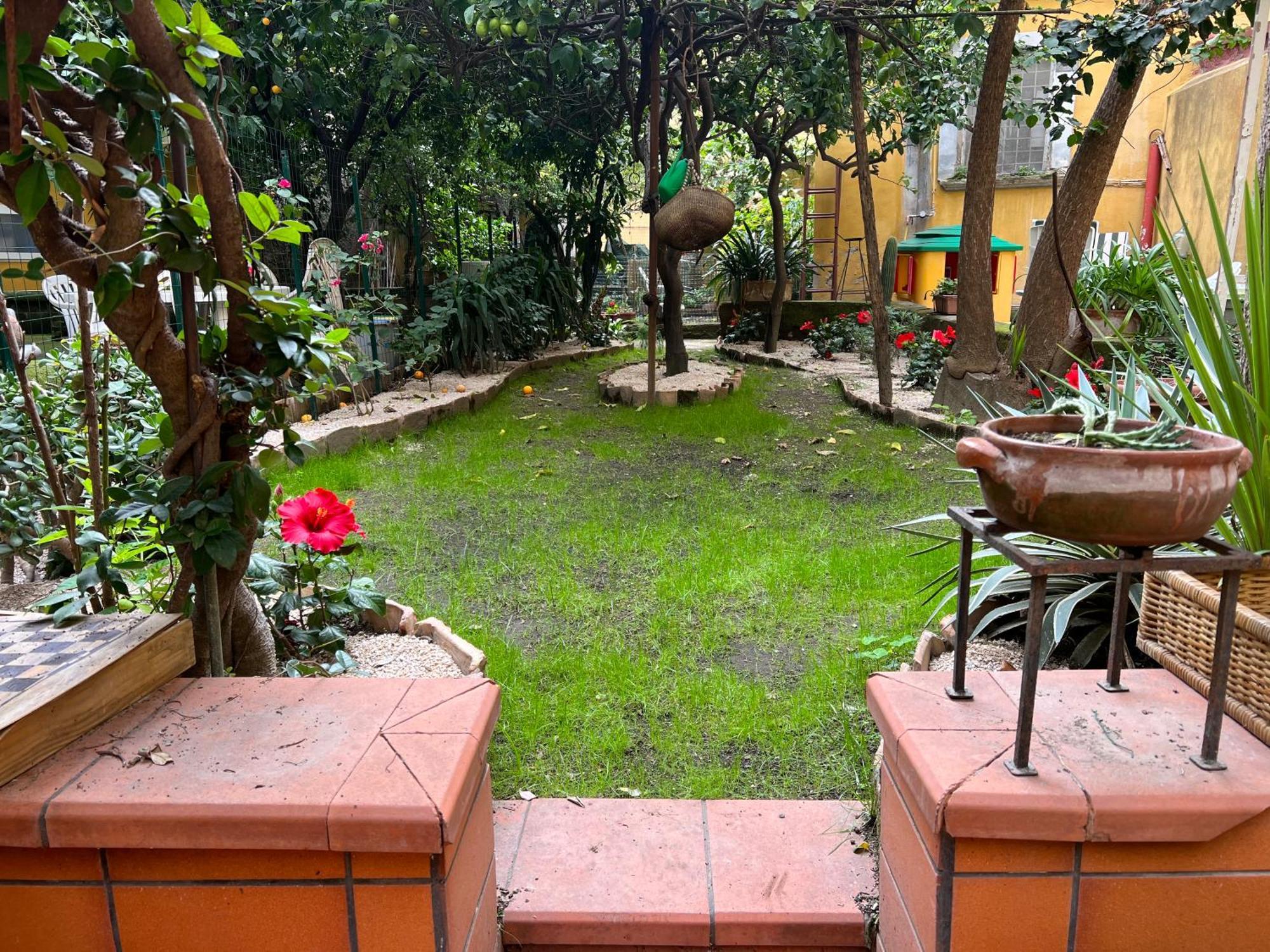 La Limonaia Di Chiaia Apartment Napoli Bagian luar foto