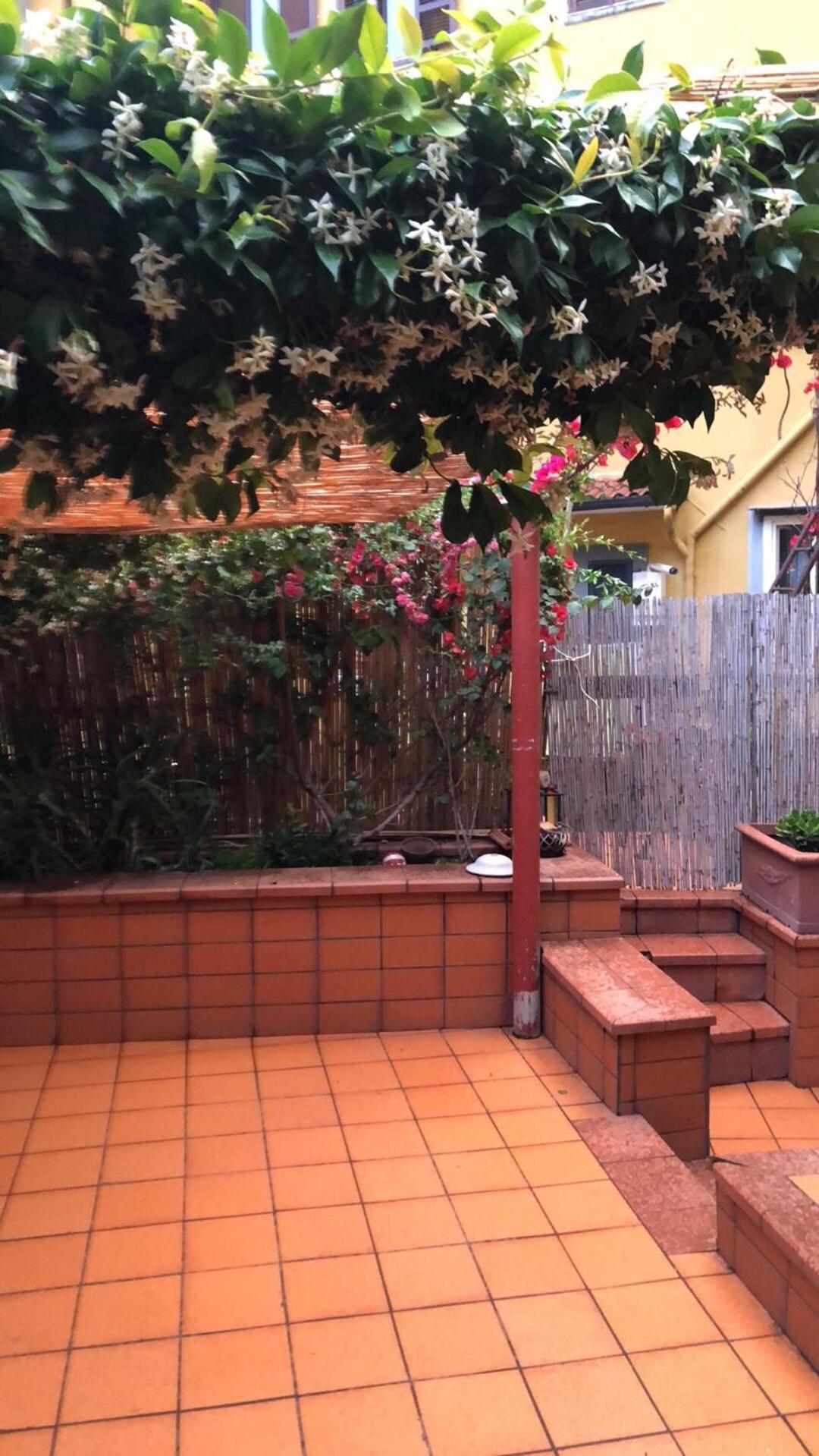 La Limonaia Di Chiaia Apartment Napoli Bagian luar foto