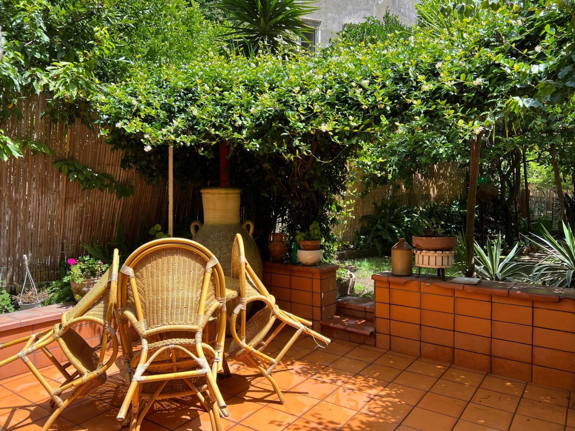 La Limonaia Di Chiaia Apartment Napoli Bagian luar foto